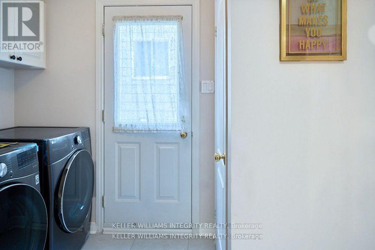28409851/9-shannondoe-crescent/bridlewood/ottawa/ontario/K2M2C8_17