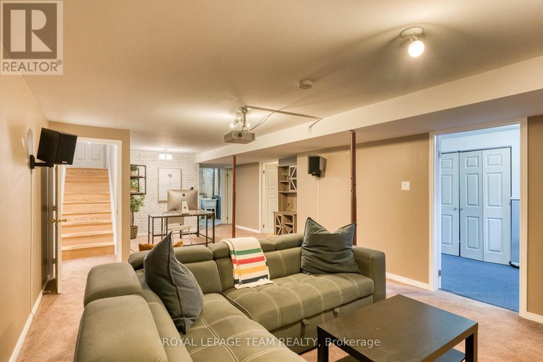 29324372/55-gale-street/almonte/mississippi-mills/ontario/K0A1A0_21