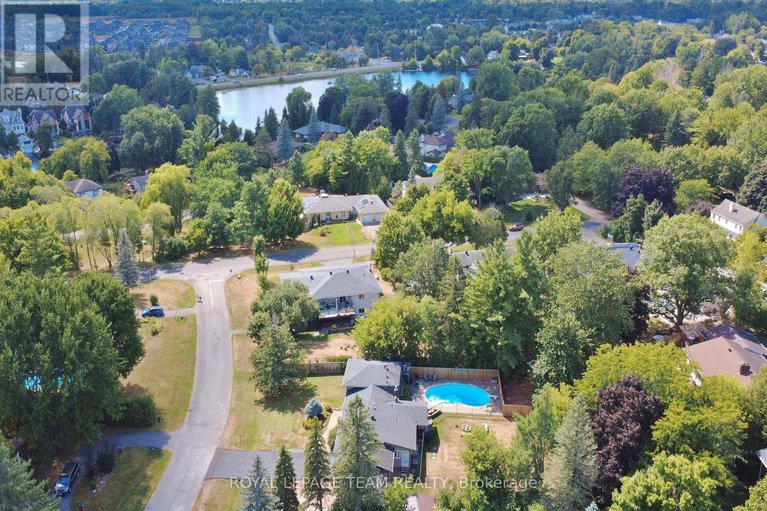 29003460/1079-christopher-drive/manotick-long-island-nicholls-island/ottawa/ontario/K4M1J2_42