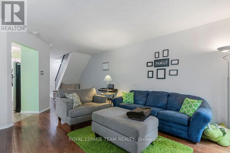 28447984/80-pickwick-drive/cedargrovefraserdale/ottawa/ontario/K2J3E2_8