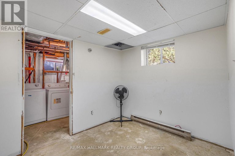 29017569/912-pattee-road-e/champlain-twp/champlain/ontario/K6A2R2_22