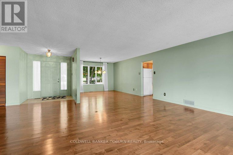 28793518/11152-grisdale-drive/south-dundas-matilda-twp/south-dundas/ontario/K0E1K0_9