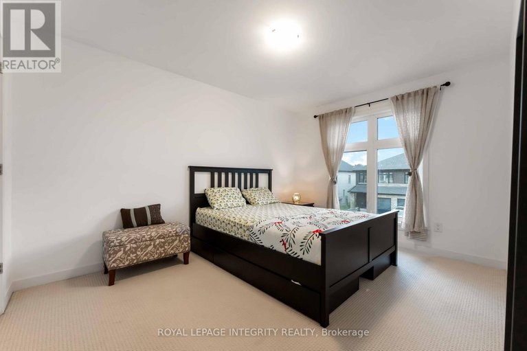 29585551/221-finsbury-avenue/stittsville-south/ottawa/ontario/K2S2X9_34