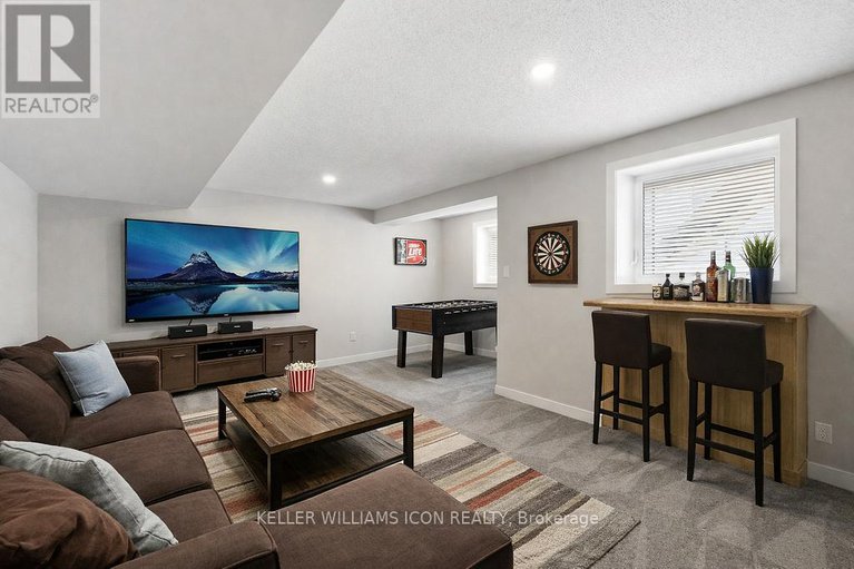 29326392/840-andesite-terrace/half-moon-bay/ottawa/ontario/K2J7H4_36