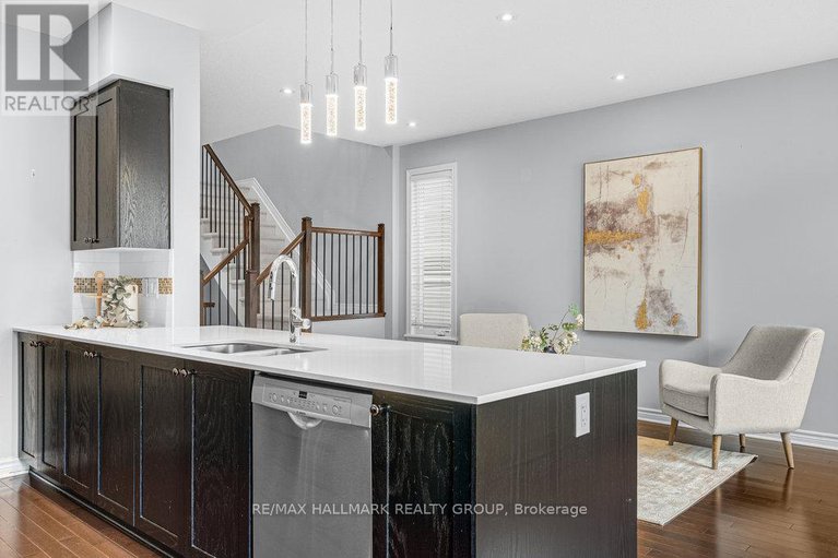 28361267/107-nutting-crescent/riverside-southgloucester-glen/ottawa/ontario/K4M0C3_17