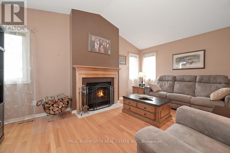 29659904/6569-tooney-drive/orleanssunridge/ottawa/ontario/K1C6G3_20