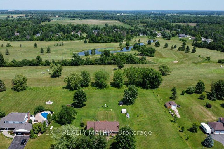 28544595/4705-mcneely-road/sarsfieldbearbrook/ottawa/ontario/K4B1J1_33