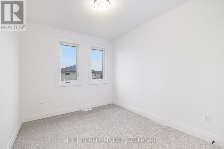 29259369/956-cologne-street/embrun/russell/ontario/K0A1W0_12