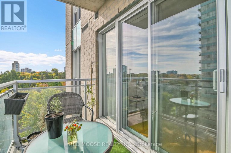29013970/703-70-landry-street/vanier/ottawa/ontario/K1L0A8_26