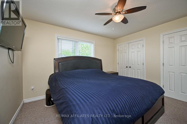 28567614/30-lee-avenue/smiths-falls/smiths-falls/ontario/K7A0A2_17