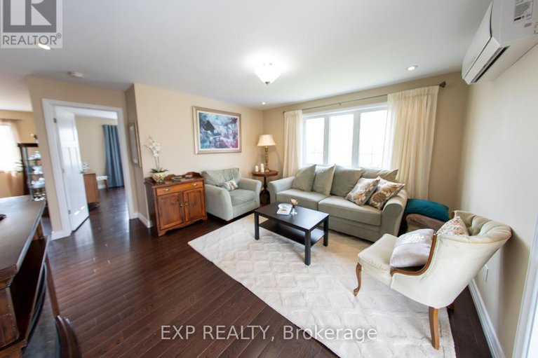 29281422/2754-eagleson-road/btwn-franktown-rd-fallowfield-rd/ottawa/ontario/K2S1B8_33