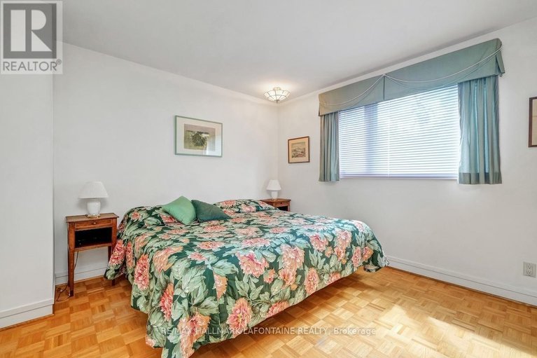 28797062/844-edgeworth-avenue/whitehaven/ottawa/ontario/K2B5L6_29