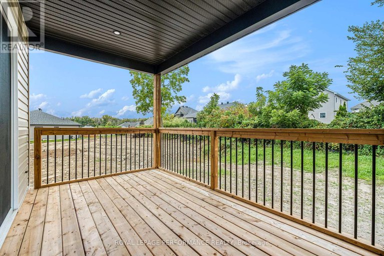 27949952/41-forrester-way/long-sault/south-stormont/ontario/K0C1P0_27