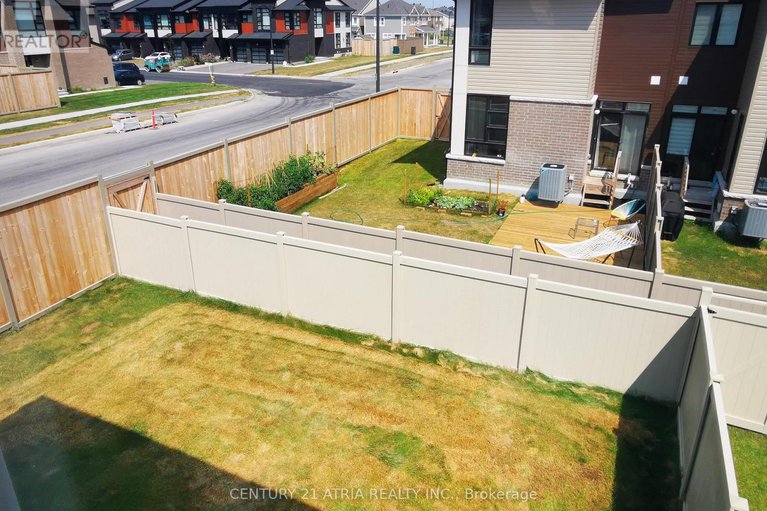 28925763/534-triangle-street/emerald-meadowstrailwest/ottawa/ontario/K2S1E7_14