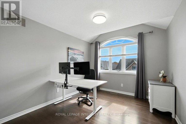 28804578/106-trail-side-circle/springridgeeast-village/ottawa/ontario/K4A5A9_29