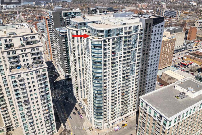 28801639/2701-195-besserer-street/sandy-hill/ottawa/ontario/K1N0B6_39