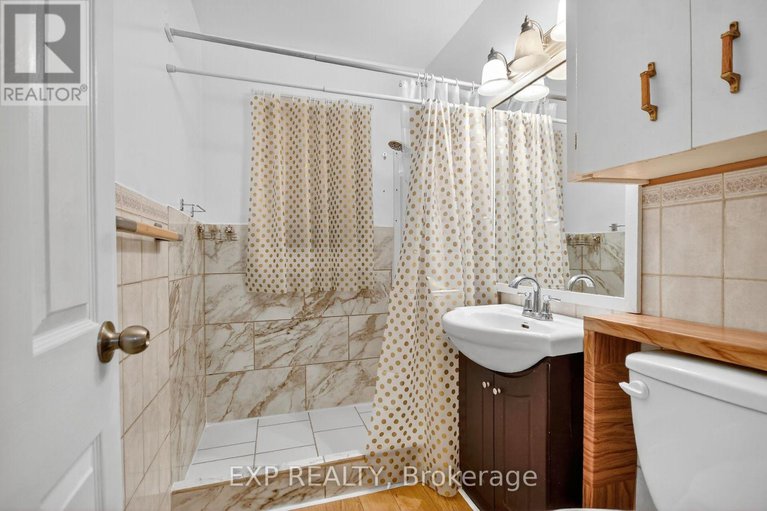 29318252/41-hwy-5-w-street/morrisburg/south-dundas/ontario/K0C1X0_16