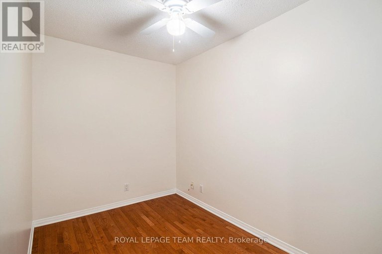28632770/507-320-centrum-boulevard/bilberry-creekqueenswood-heights/ottawa/ontario/K1E3X9_14