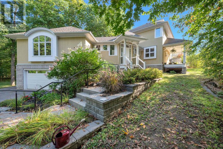 28811335/104-margaret-anne-drive/huntley-ward-south-east/ottawa/ontario/K0A1L0_1