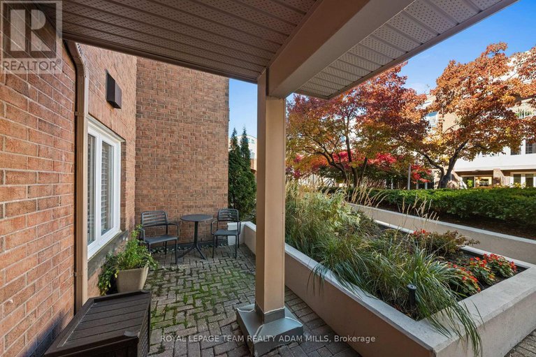 29048679/202d-1-columbus-avenue/overbrook/ottawa/ontario/K1K4L1_4