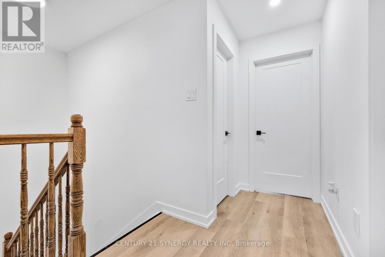 28493043/12-marabrooke-street/strandherd/ottawa/ontario/K2G7A1_27