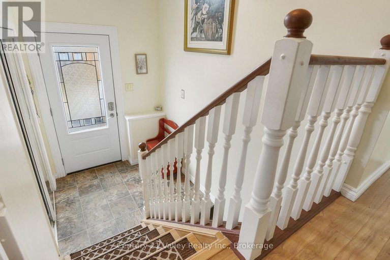 29618337/99-queen-street-n/renfrew/renfrew/ontario/K7V2A4_22