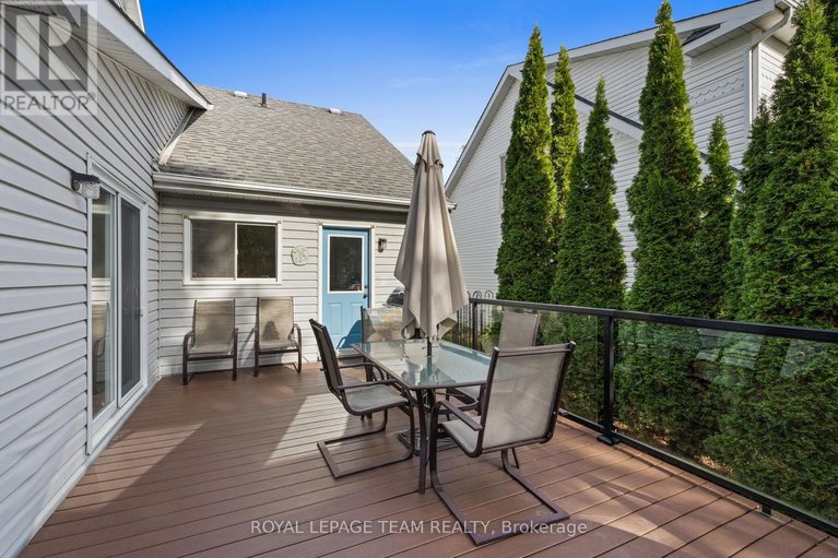 29608056/30-crantham-crescent/stittsville-central/ottawa/ontario/K2S1R2_45