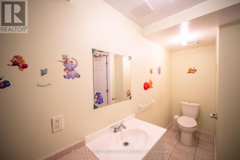 28813806/632-valin-street/fallingbrookgardenway-south/ottawa/ontario/K4A3S9_35