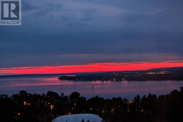 29670828/2110-415-greenview-avenue/britannia/ottawa/ontario/K2B8G5_33