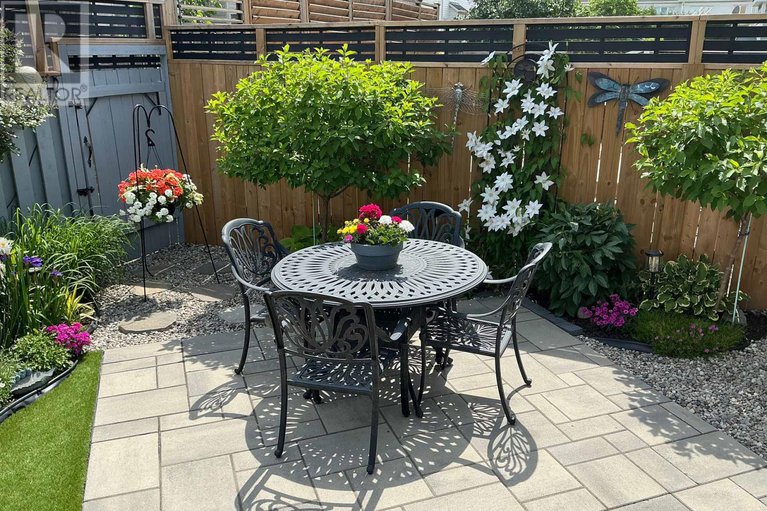 29130525/266-sorento-street/strandherd/ottawa/ontario/K2J0B4_29