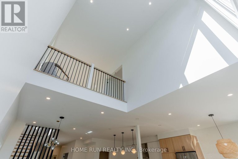 29004888/2239-page-road/chapel-hill/ottawa/ontario/K1C7K5_20