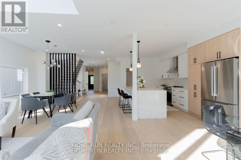 28322448/2241-page-road/chapel-hill/ottawa/ontario/K1C7K5_12