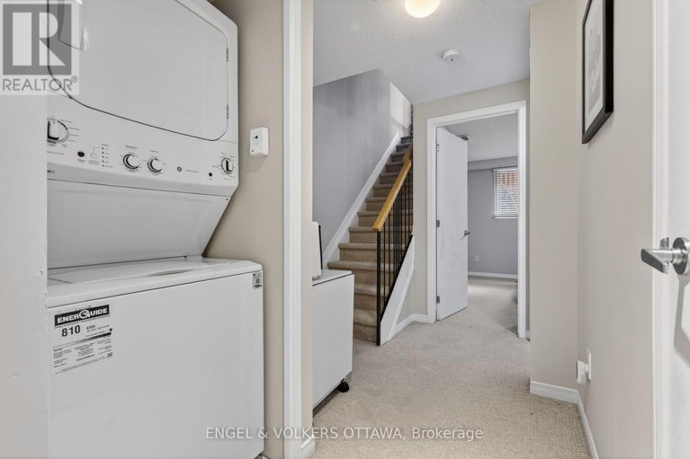 29680685/272-king-edward-avenue/lower-townbyward-market/ottawa/ontario/K1N7M1_25