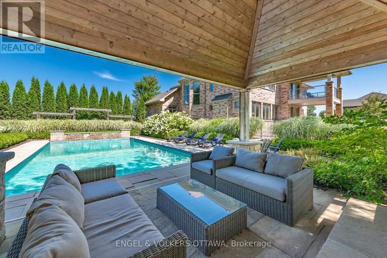 28474940/110-gray-willow-place/manotick-village-manotick-estates/ottawa/ontario/K4M0B3_41