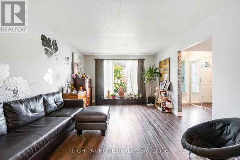 28517731/3-21-midland-crescent/arlington-woods/ottawa/ontario/K2H8P6_6