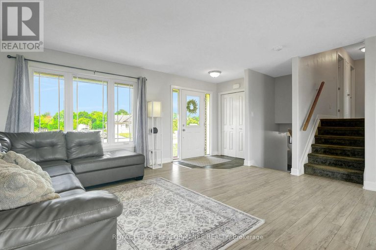 28622836/2995-drew-drive/north-dundas-mountain-twp/north-dundas/ontario/K0E1W0_3