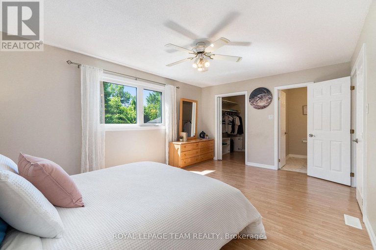 28576788/6870-edgar-brault-street/orleanssunridge/ottawa/ontario/K1C1L7_12