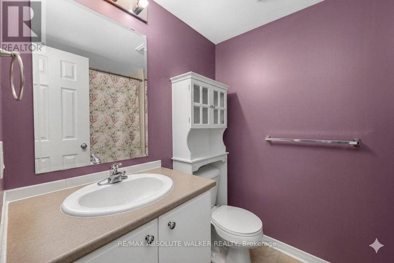 29677929/8-299-aquaview-drive/avalon-east/ottawa/ontario/K4A0B6_19