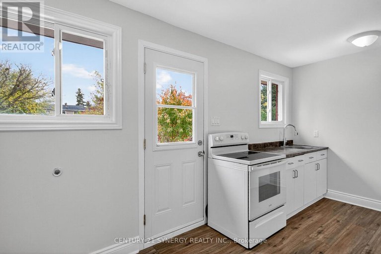 29038835/928-meadowlands-drive/carleton-heights/ottawa/ontario/K2C0K3_7