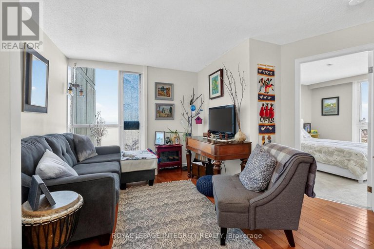 29430894/2608-1025-richmond-road/woodroffe/ottawa/ontario/K2B8G8_25