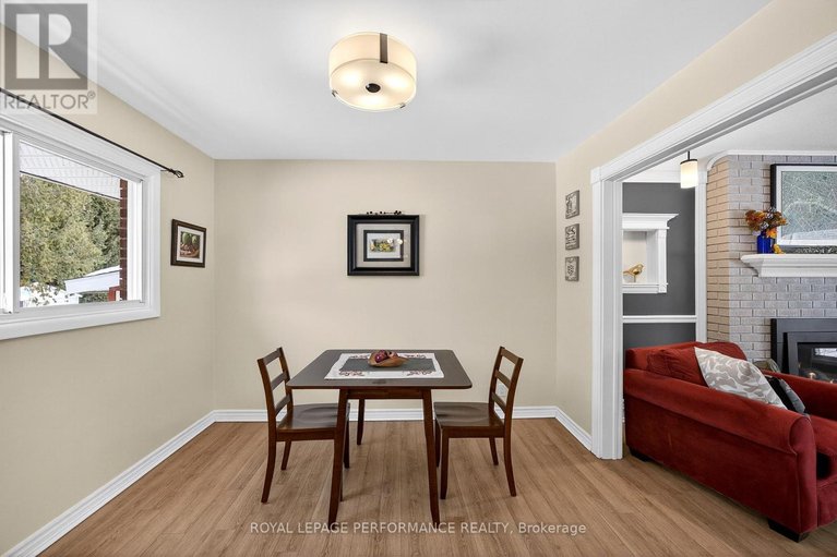 29444506/3864-carp-road/carp/ottawa/ontario/K0A1L0_15