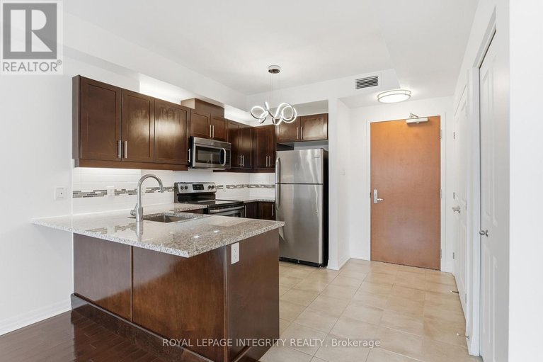 29657435/2403-242-rideau-street/sandy-hill/ottawa/ontario/K1N0B7_11