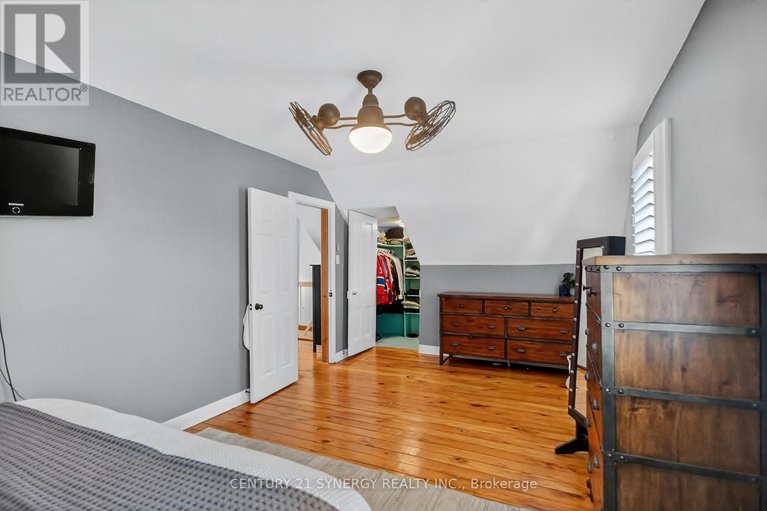 29587854/103-queen-charlotte-street/richmond/ottawa/ontario/K0A2Z0_19