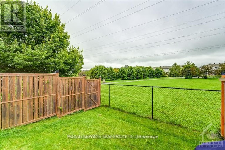 29392302/1493-demeter-street/fallingbrookgardenway-south/ottawa/ontario/K4A5C6_32