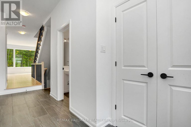 28373166/325-shale-street/clarencerockland-twp/clarence-rockland/ontario/K4K1P6_3