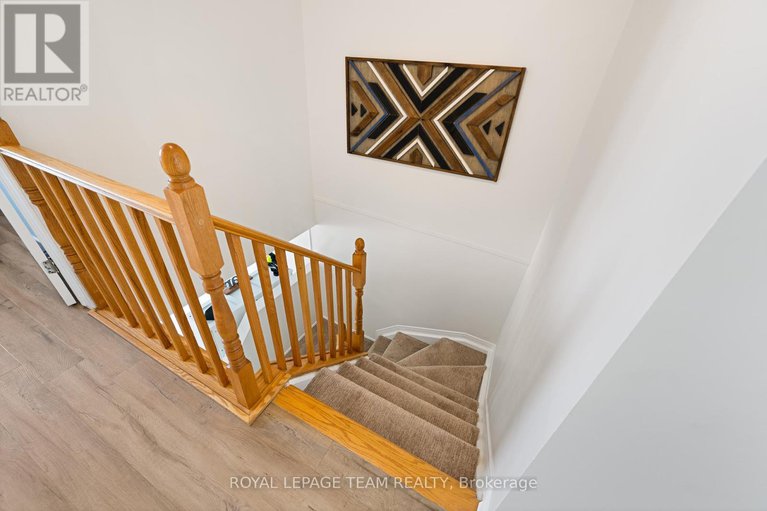28144477/19-armadale-crescent/cedargrovefraserdale/ottawa/ontario/K2J4A4_18