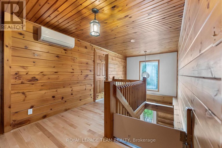 29441818/9-hubertine-gate/remainder-of-stittsville-area/ottawa/ontario/K2S1S5_35