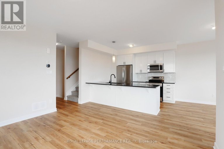 29272733/1220-flycatcher-private/blossom-parkkemp-parkfindlay-creek/ottawa/ontario/K1X0M7_36