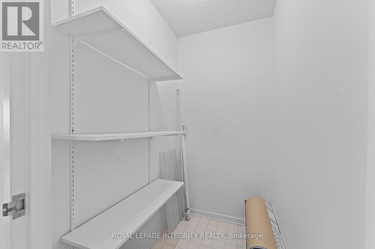 29116114/2303-1510-riverside-drive/riverview-park/ottawa/ontario/K1G4X5_23