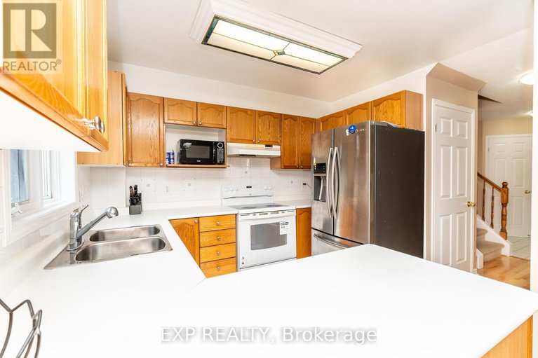 27988920/1479-lynx-crescent/fallingbrookpineridge/ottawa/ontario/K4A3Z1_7